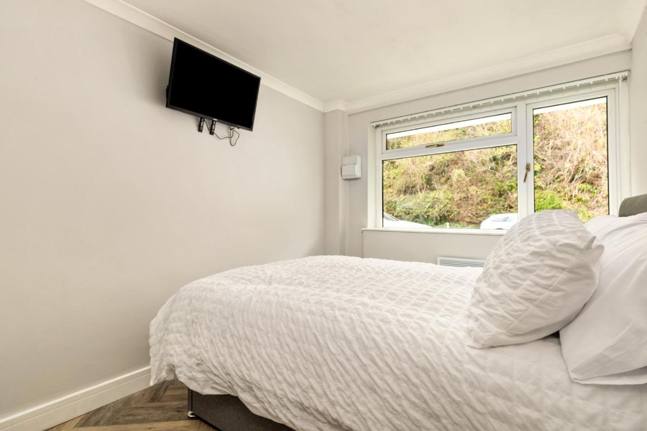 Pleasant View - Direct Beach Access, Sea Views And Parking Saundersfoot Eksteriør bilde